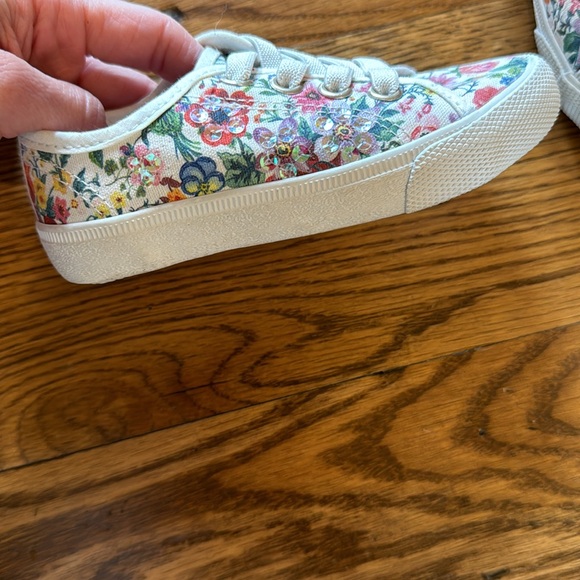 H&M girls sneakers flowers and sequins size 8 - Picture 4 of 6